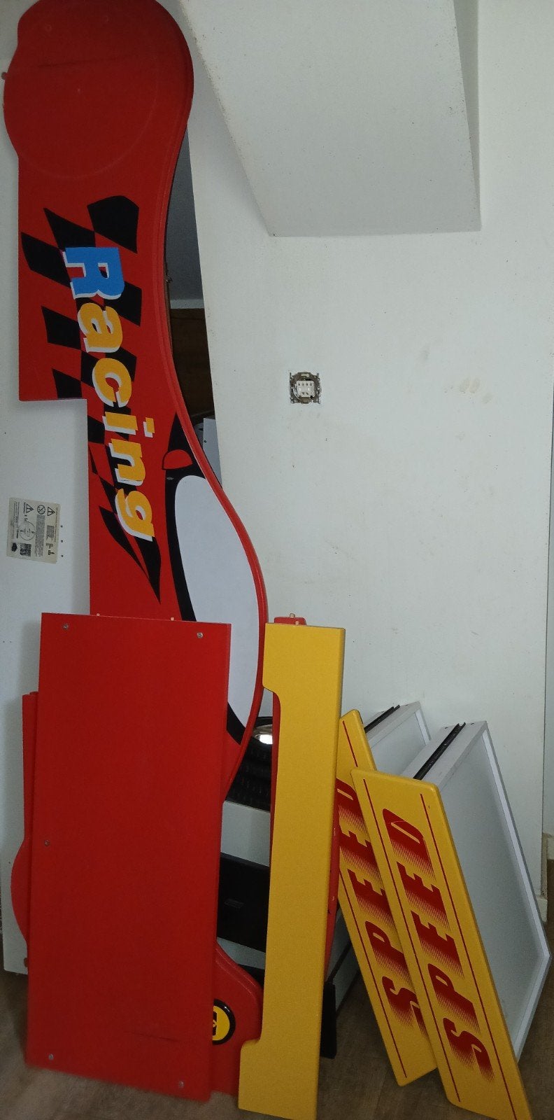 Racingbed  - rood en geel, Ophalen, Gebruikt, Minder dan 140 cm, Minder dan 70 cm