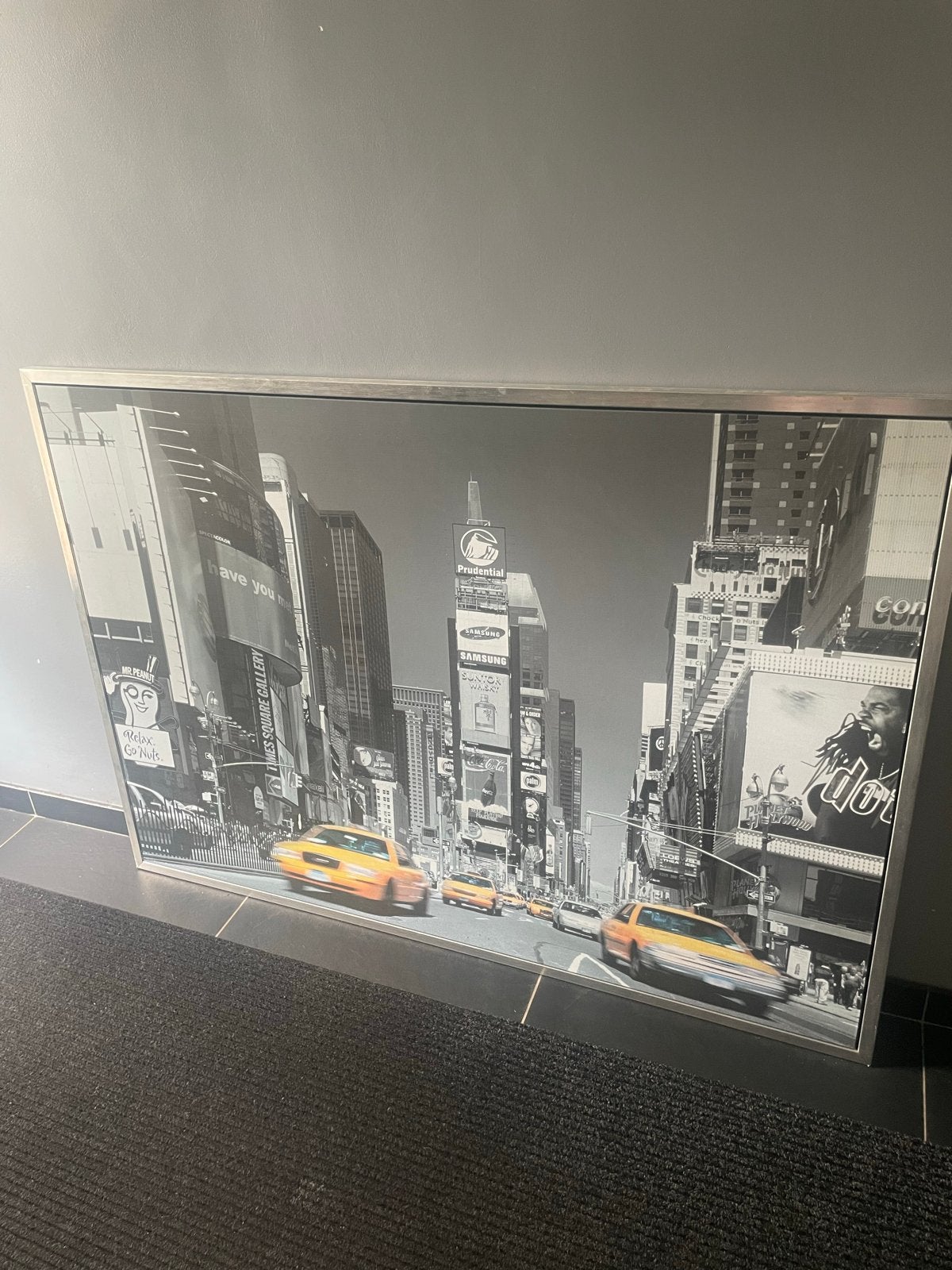 Groot foto schilderij met zilverkleurige lijst, 140x100 cm, Huis en Inrichting, Woonaccessoires | Schilderijen, Tekeningen en Foto's