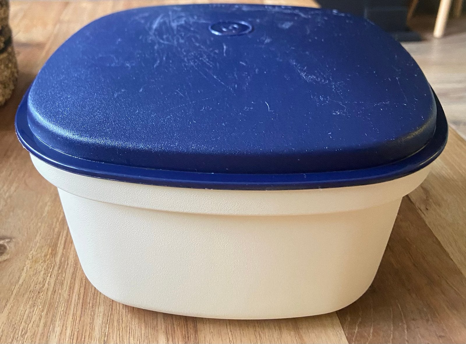 Tupperware Serveerwonder - Ideaal voor serveren en bewaren, Ophalen, Gebruikt, Met deksel, Bak of Kom
