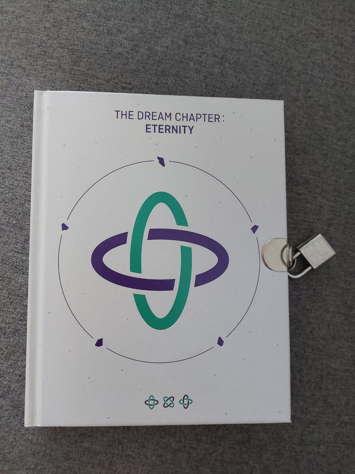 TXT Album The Dream Chapter Eternity, Overige genres, Ophalen of Verzenden, Zo goed als nieuw, Inclusief boekje