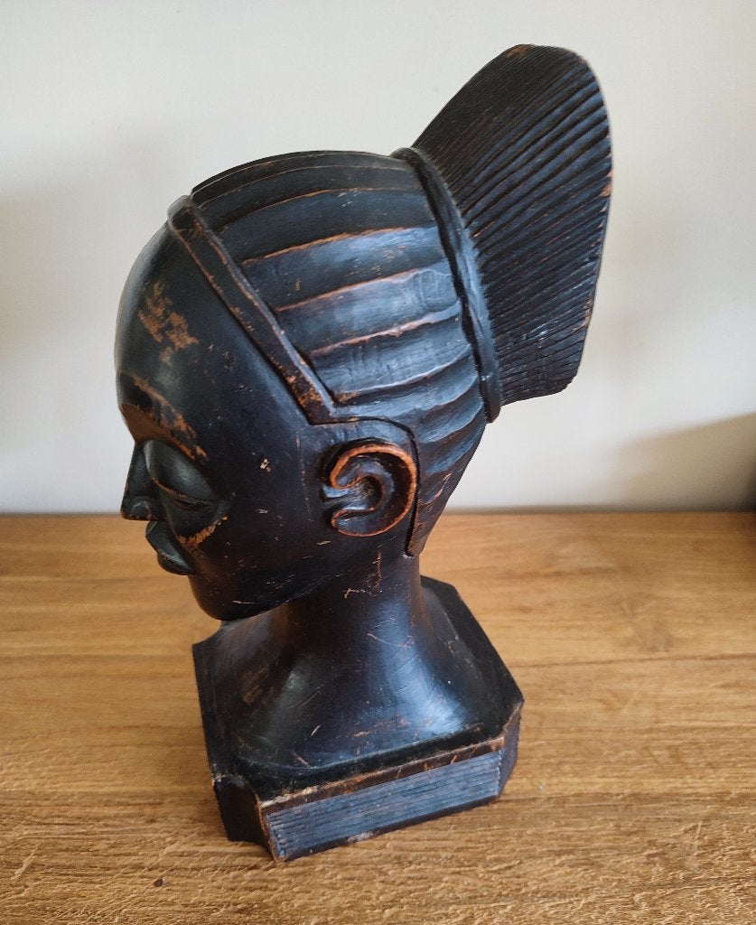 Congo (DRC) handgesneden Mangbetu beeld. Gesigneerd., Antiek en Kunst, Kunst | Niet-Westerse kunst, Zwart, 29 cm, Beeld, Handgemaakt