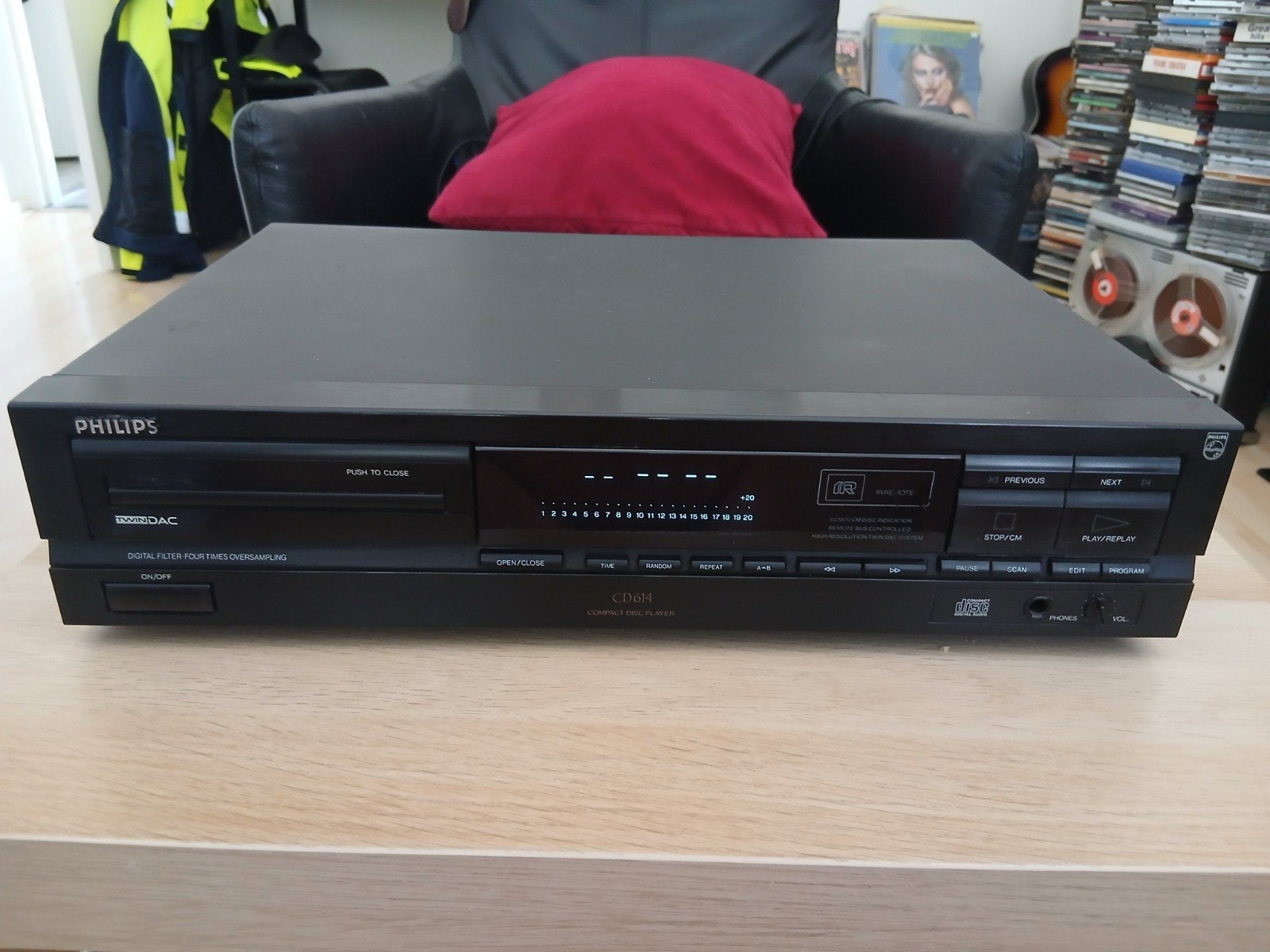 Philips cd 614, Ophalen, Philips