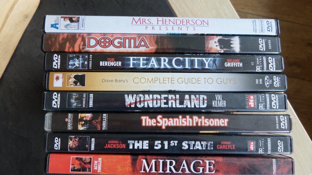 8 dvds; 3x comedy, 2x actie en 3x thriller, Vanaf 16 jaar, Ophalen of Verzenden, Zo goed als nieuw