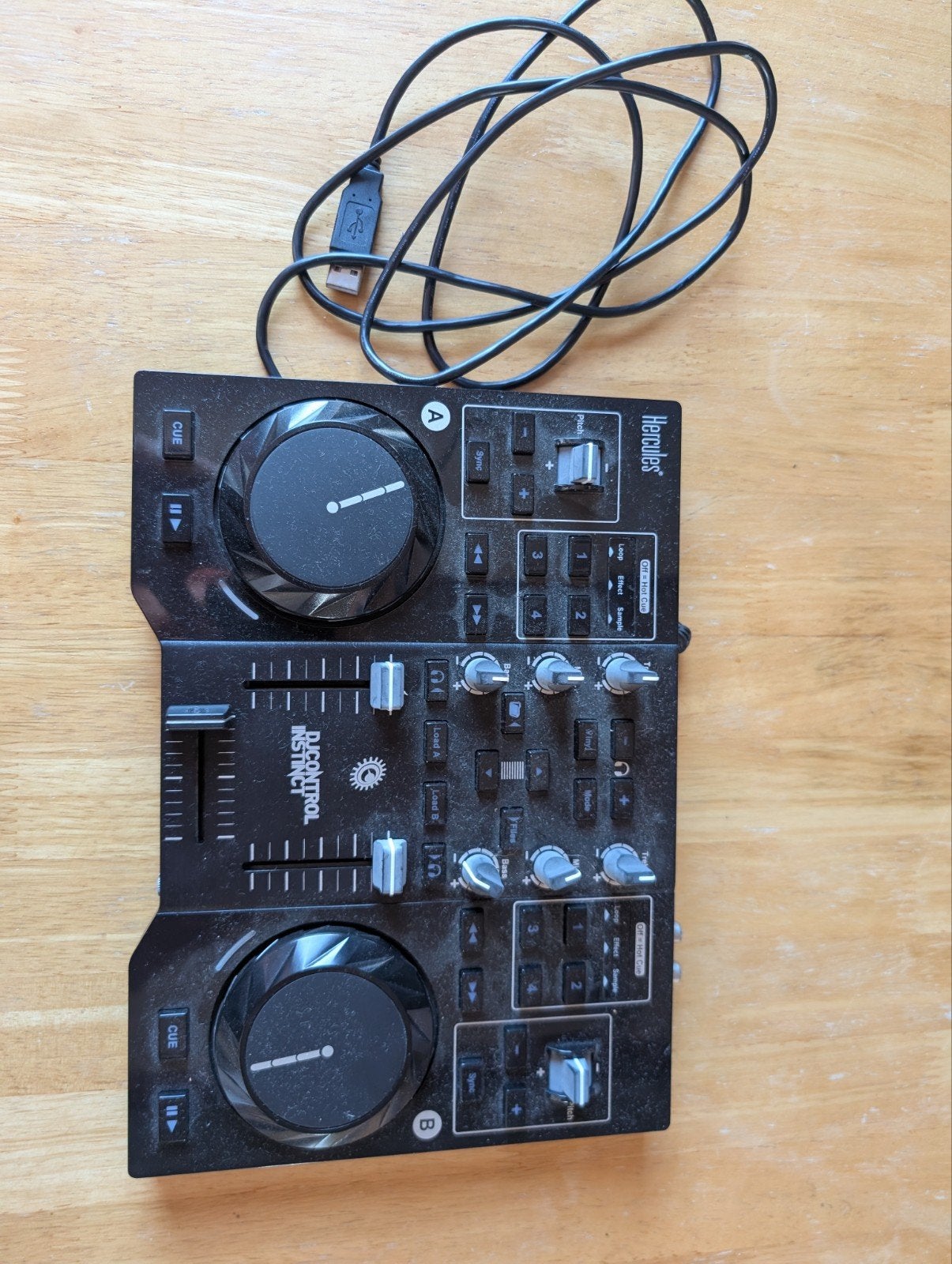Hercules DJControl Instinct DJ-controller, Ophalen of Verzenden, Gebruikt, Dj-set, Overige merken