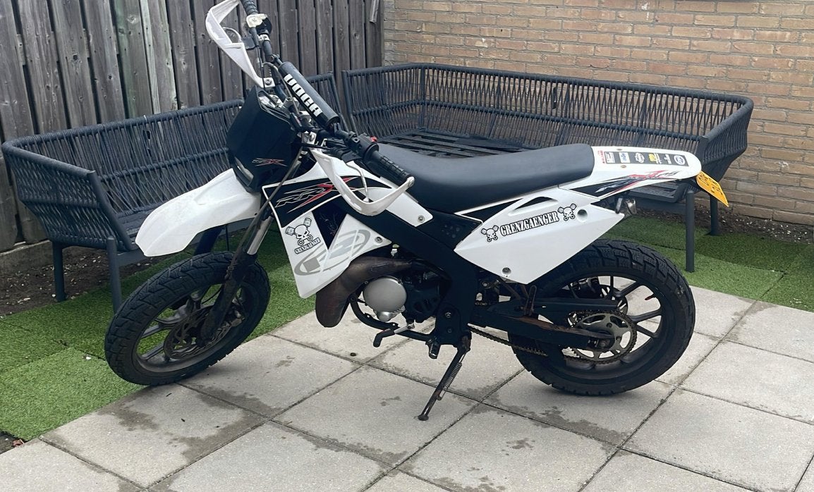 Rieju MRX - Nette staat!, Fietsen en Brommers, Ophalen, 6 versnellingen, Maximaal 45 km/u, Zo goed als nieuw