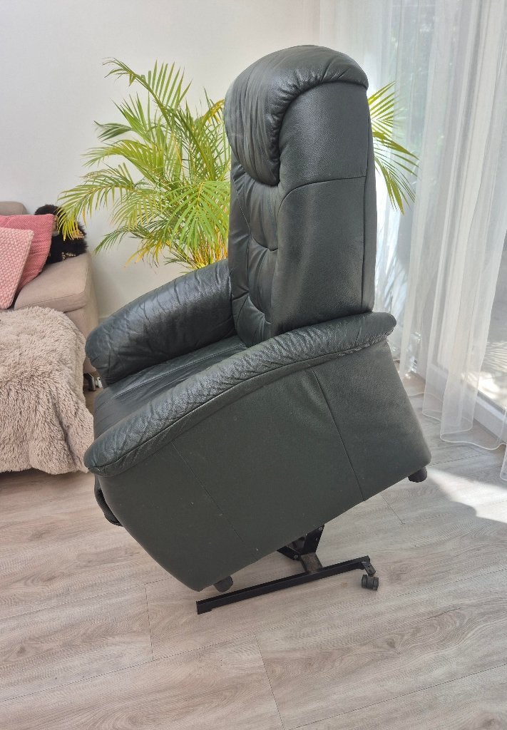 Sta Op Stoel - Relax Fauteuil, Huis en Inrichting, Ophalen, Gebruikt, 50 tot 75 cm, Leer