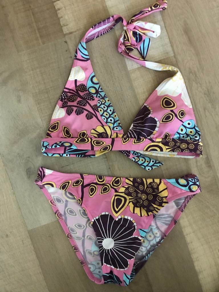 Nieuw roze bikini maat S met bloemenprint, Ophalen of Verzenden, Nieuw, Roze, Bikini