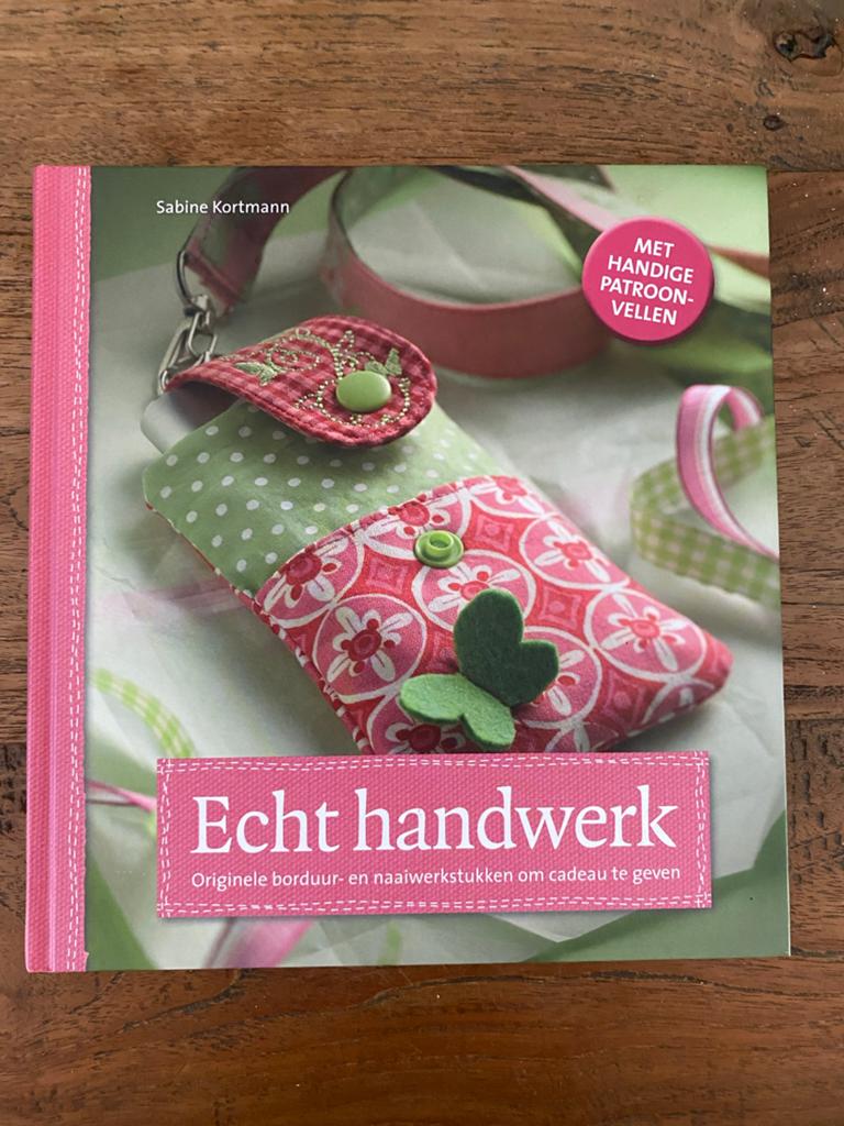 Echt handwerk: originele borduur- en naaiwerkstukken, Ophalen of Verzenden, Nieuw, Borduren en Naaien