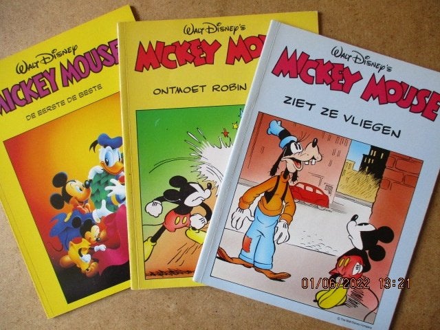 adv6622 mickey mouse foodbook, Eén stripboek, Ophalen, Gelezen