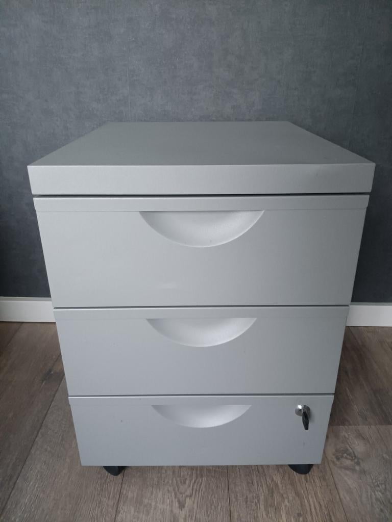 Metalen ladenkastje, Ophalen, 25 tot 50 cm, Minder dan 50 cm, Minder dan 100 cm