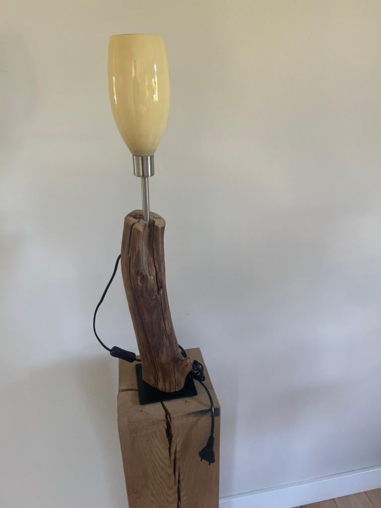 Schemerlamp,  eikenhout op metalen voet, Ophalen, Zo goed als nieuw, Minder dan 100 cm