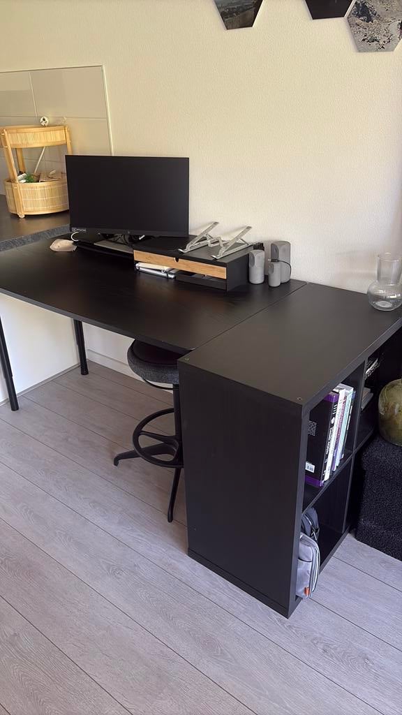 Tafelblad/bureau, Huis en Inrichting, Bureaus, Gebruikt, Bureau-kast combinatie, IKEA, Industrieel, Zwart, Ophalen