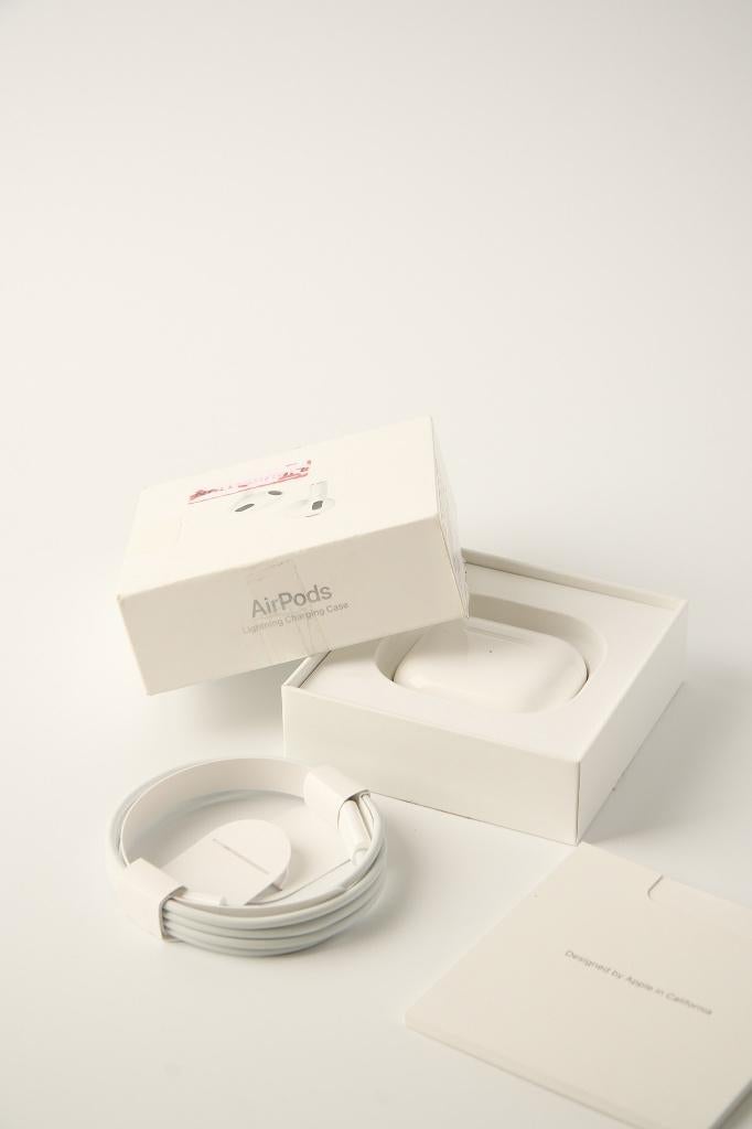 Apple AirPods 3 A2564 Origineel met Oplaadcase #5, Telecommunicatie, Mobiele telefoons | Oordopjes, Bluetooth, Ophalen of Verzenden