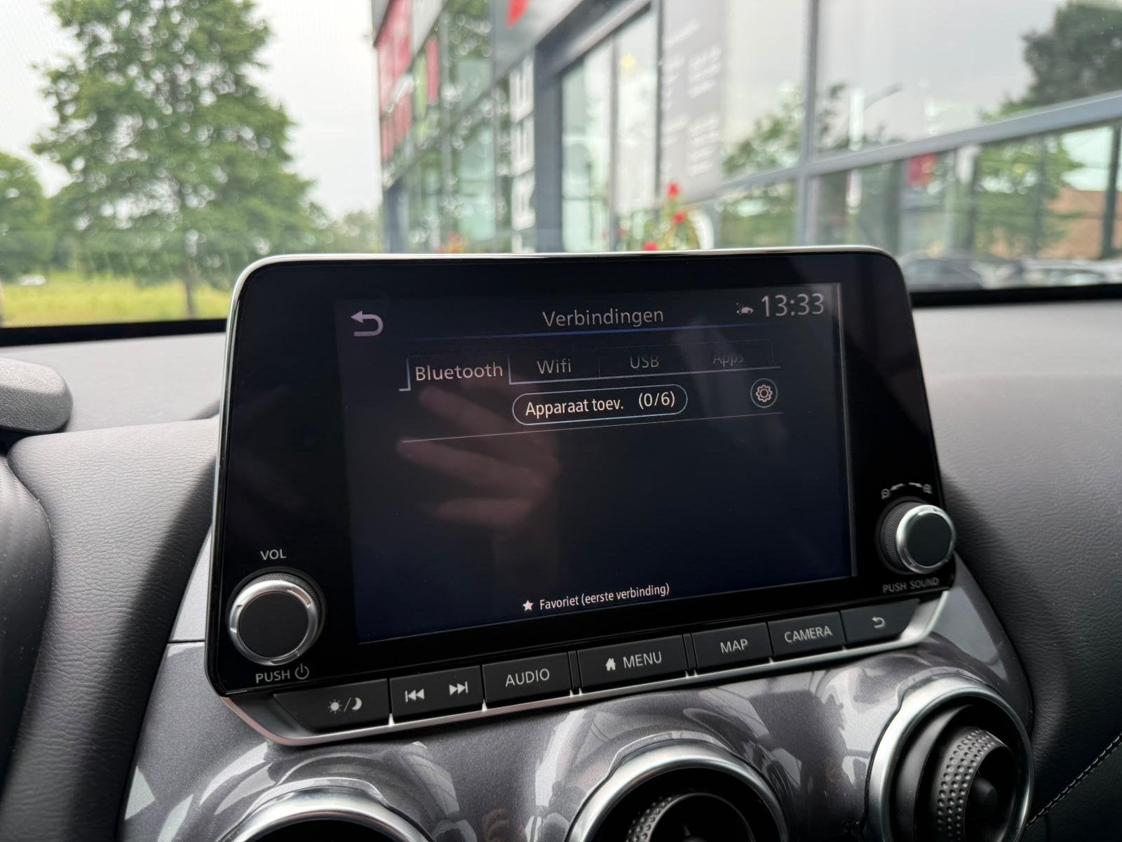 Foto 25 van Nissan Juke 1.0 DIG-T N-Connecta *Trekhaak & Stoelverwarming