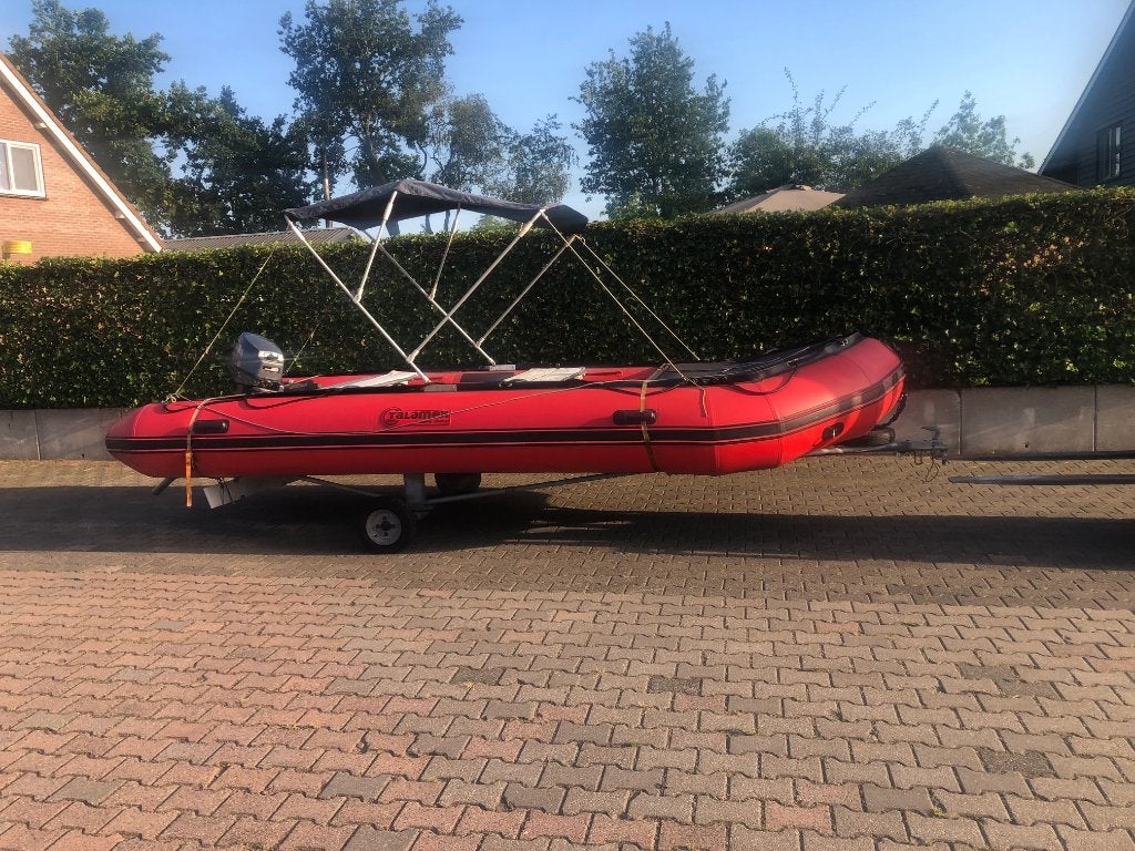 boot / trailer, Watersport en Boten, Motorboten en Motorjachten, Zo goed als nieuw, Overige brandstoffen, Buitenboordmotor, Biminitop