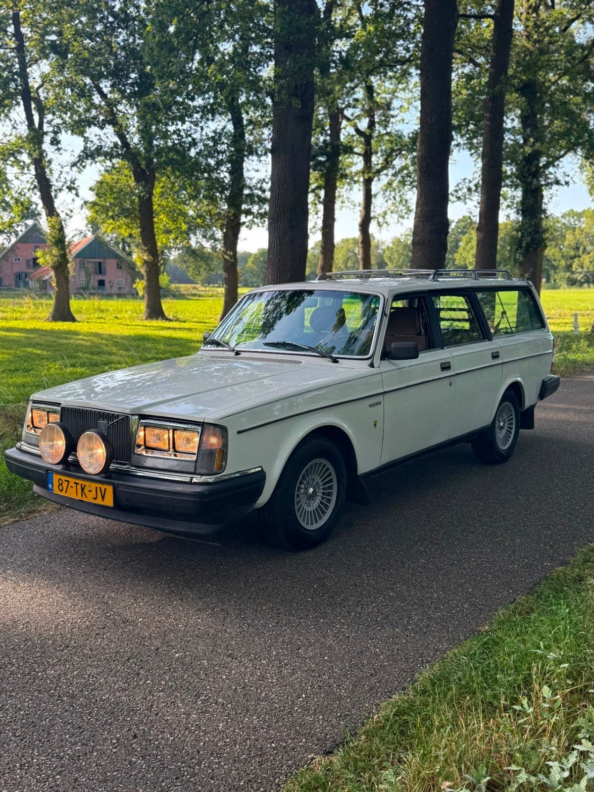 Volvo 240 2.3 AUT 1983, lpg, automaat ,airco, Auto's, Volvo, Automaat, Cruise Control, 4 cilinders, 7 stoelen