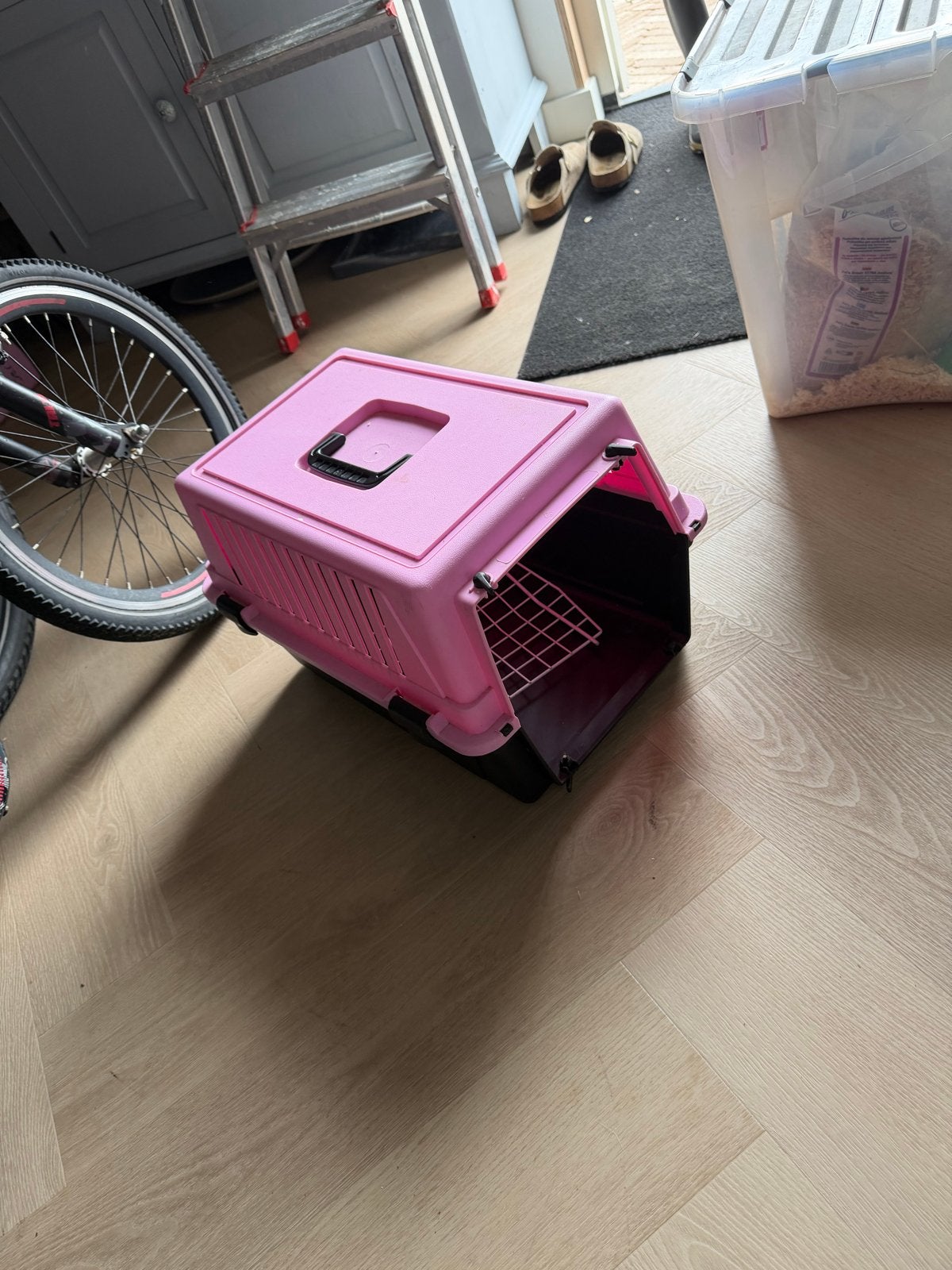 Reis bench kat konijn, Ophalen, Gebruikt