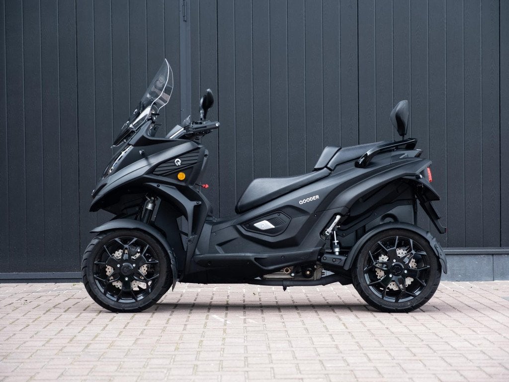 Quadro QV4 Qooder | 1e eigenaar | Slechts 2200 km | Als nieu, Scooter, Bedrijf, 399 cc, Quadro