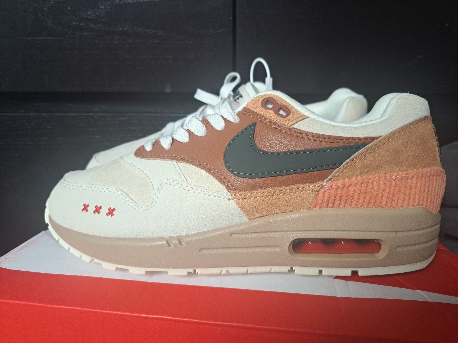 Nike Air Max 1 City Pack Amsterdam EU 42, Overige kleuren, Nike, Nieuw, Ophalen of Verzenden