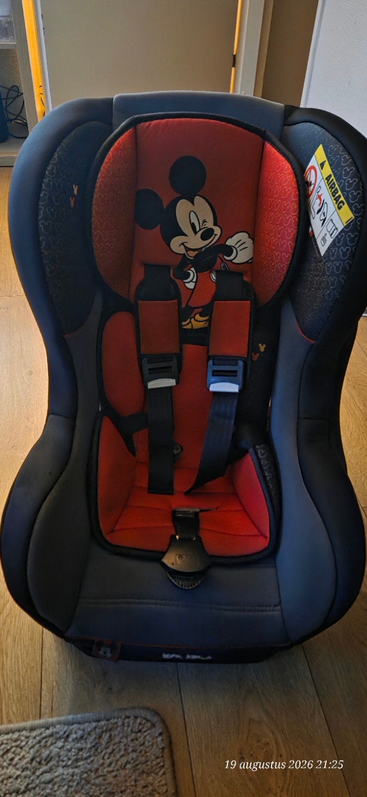 micky mouse Cosmo SP Luxe autostoeltje, Autogordel, 9 t/m 18 kg, Zo goed als nieuw, Slaapstand