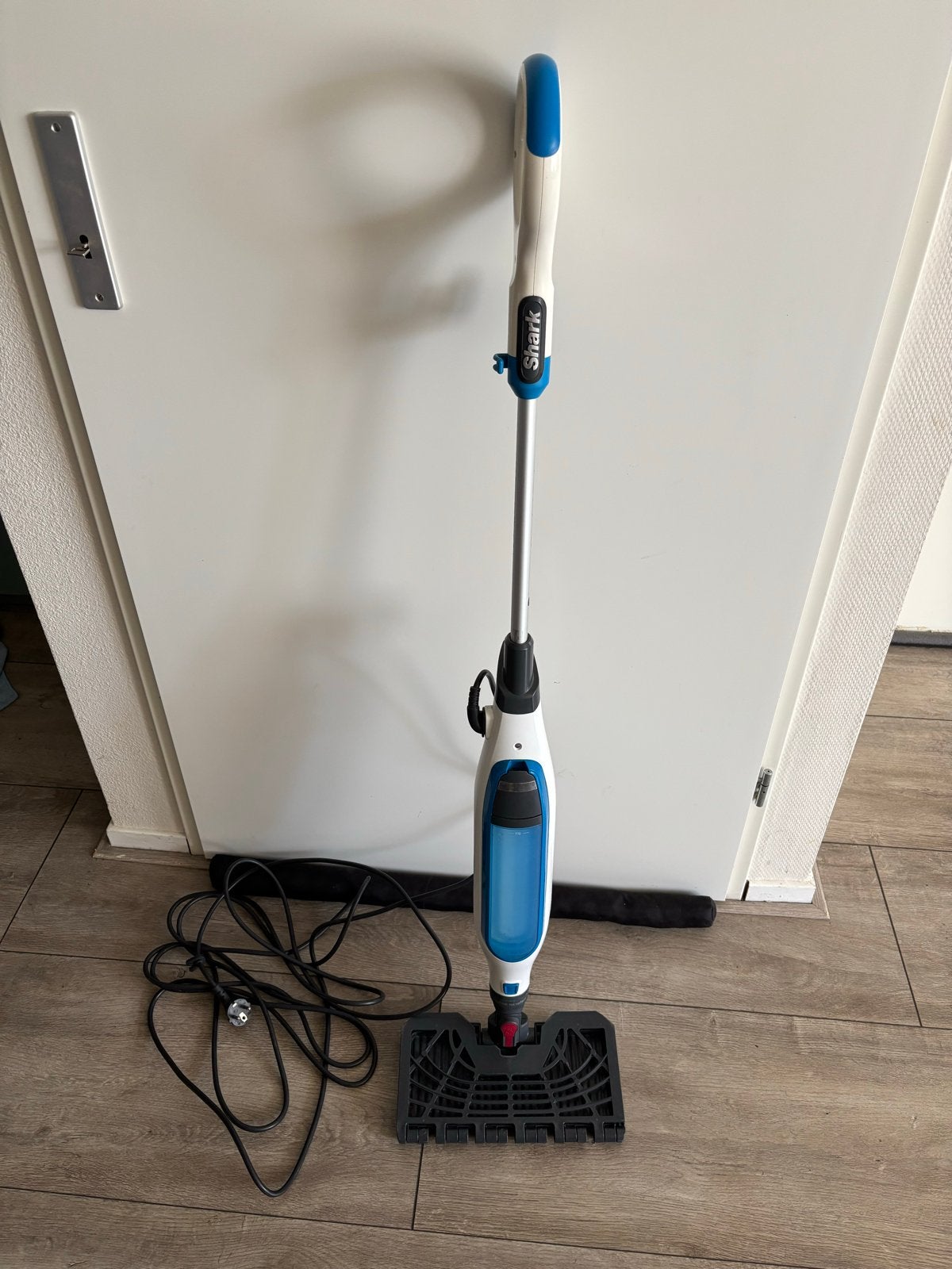 Shark Stoomreiniger - Krachtige en Efficiënte Reiniging, Ophalen, Gebruikt, Stoomreiniger