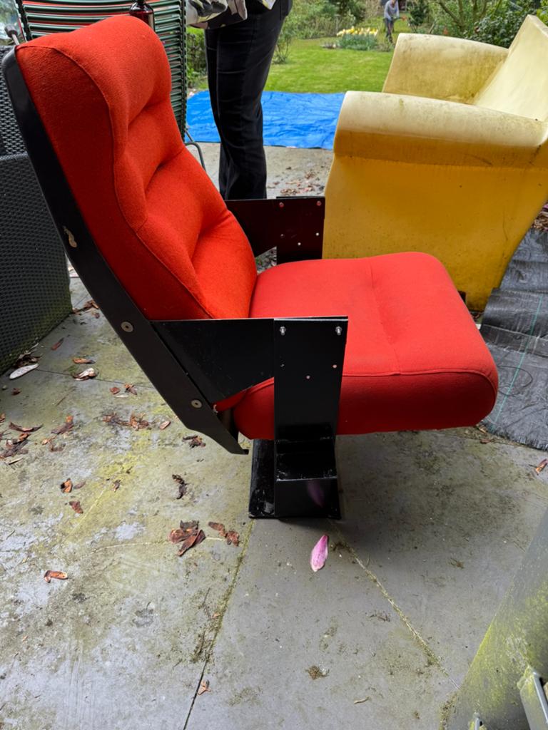 Bioscoop stoelen (vast), Ophalen, Gebruikt, Overige kleuren, Metaal