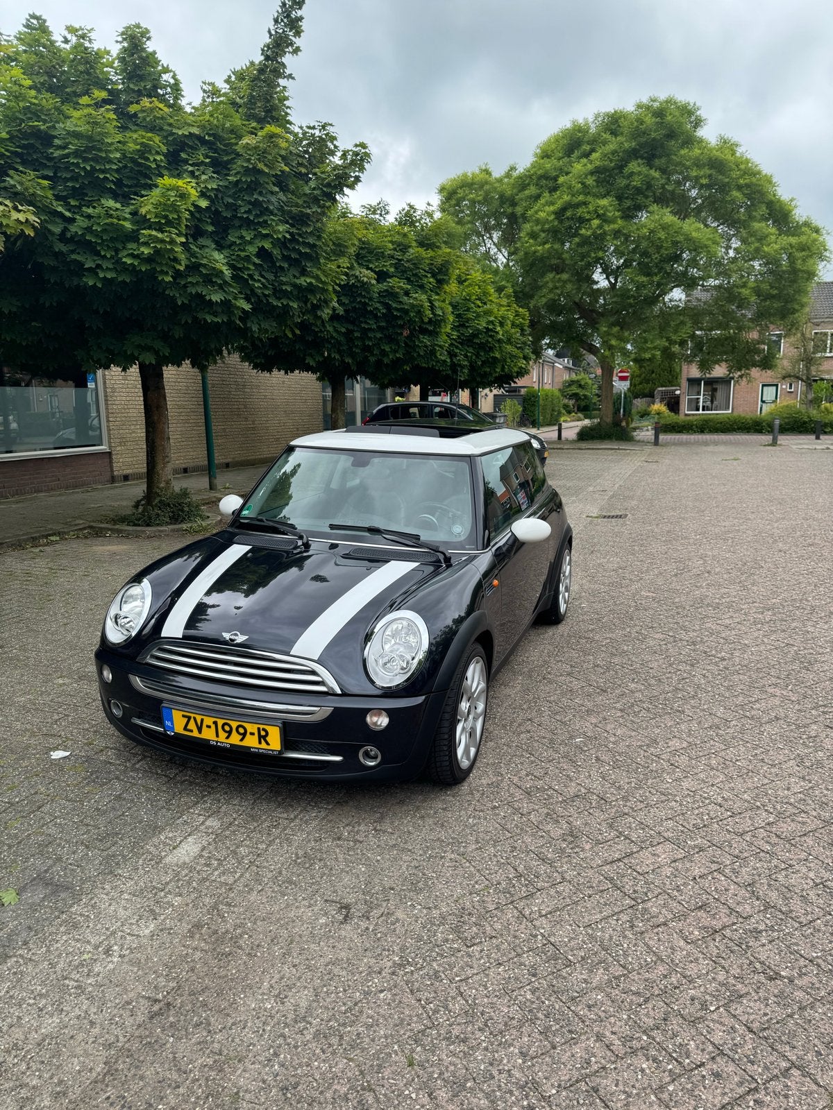 MINI Cooper 1.6–Pano–Leder–Harman Kardon–Stoelverwarming, Auto's, Mini, Zwart, 4 stoelen, Zwart, Handgeschakeld