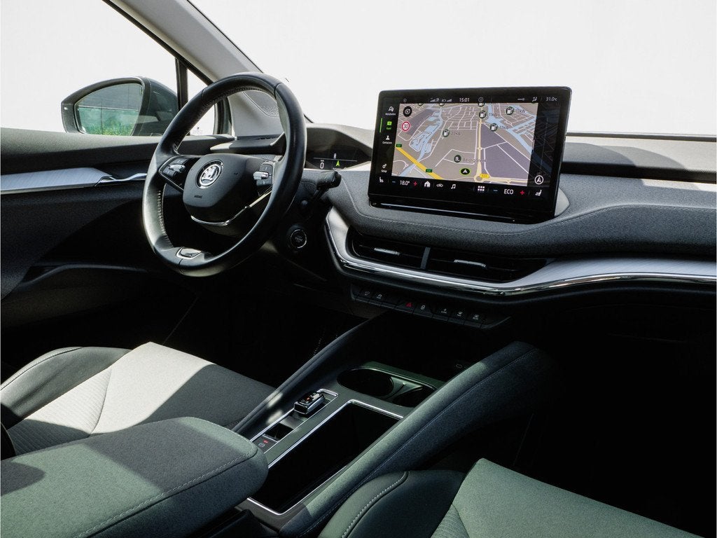Skoda Enyaq iV 60 SOH 91% Panoramadak/ Stoel+stuurverwarming, Auto's, Skoda, Automaat, 390 km, Achterwielaandrijving, Gebruikt