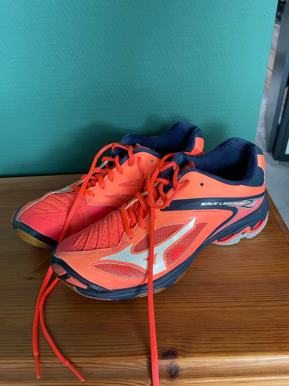 Mizuno Wave Lightning Z3 schoenen maat 40, Ophalen of Verzenden, Gebruikt, Schoenen