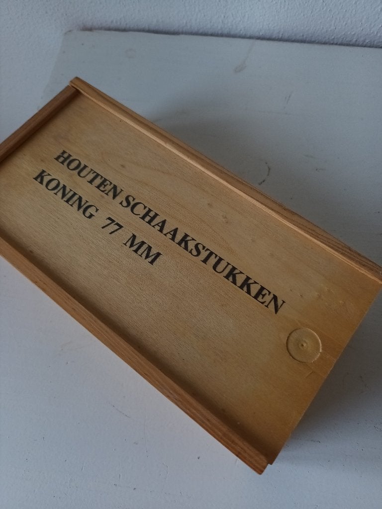 Schaakstukken in houten kistje, Ophalen of Verzenden, Zo goed als nieuw
