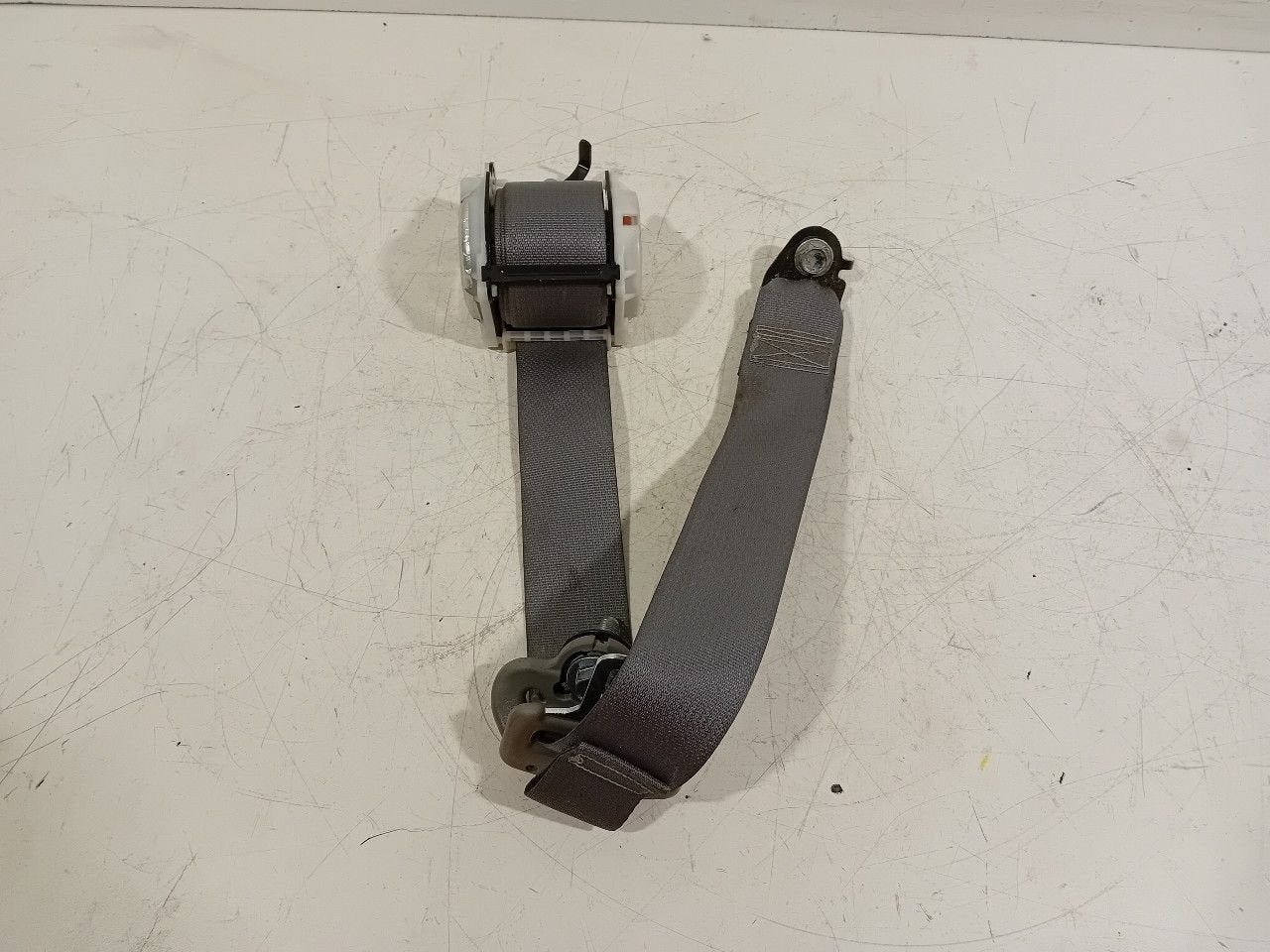 Veiligheidsgordel links achter Honda Civic, Auto-onderdelen, Onderdelen@venauto.nl, Gebruikt, Ettenseweg 76, 4706 PB Roosendaal, The Netherlands