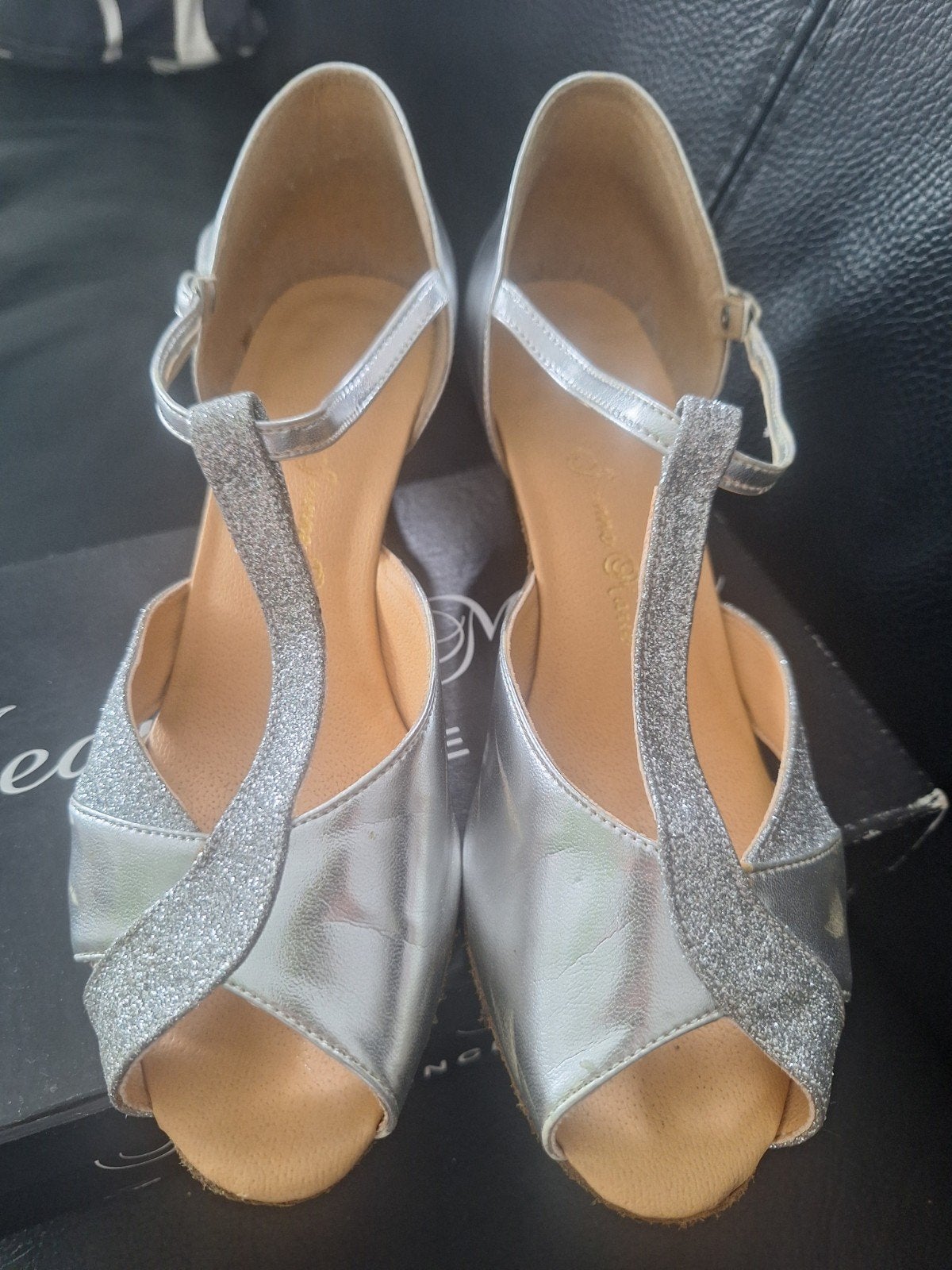 Jeanne Marie dansschoenen dames maat 6 zilver/glitter, Ophalen of Verzenden, Gedragen, Overige kleuren