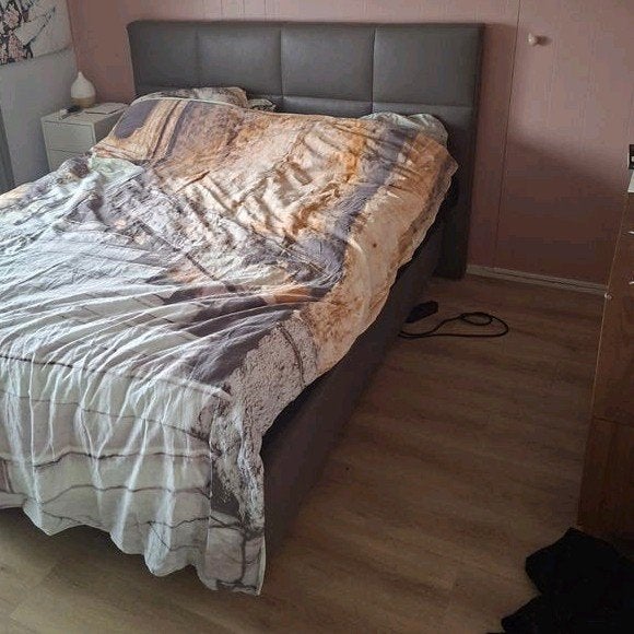 Foto 4 van Tweepersoonsbed - boxspring met hoofdbord - merk K