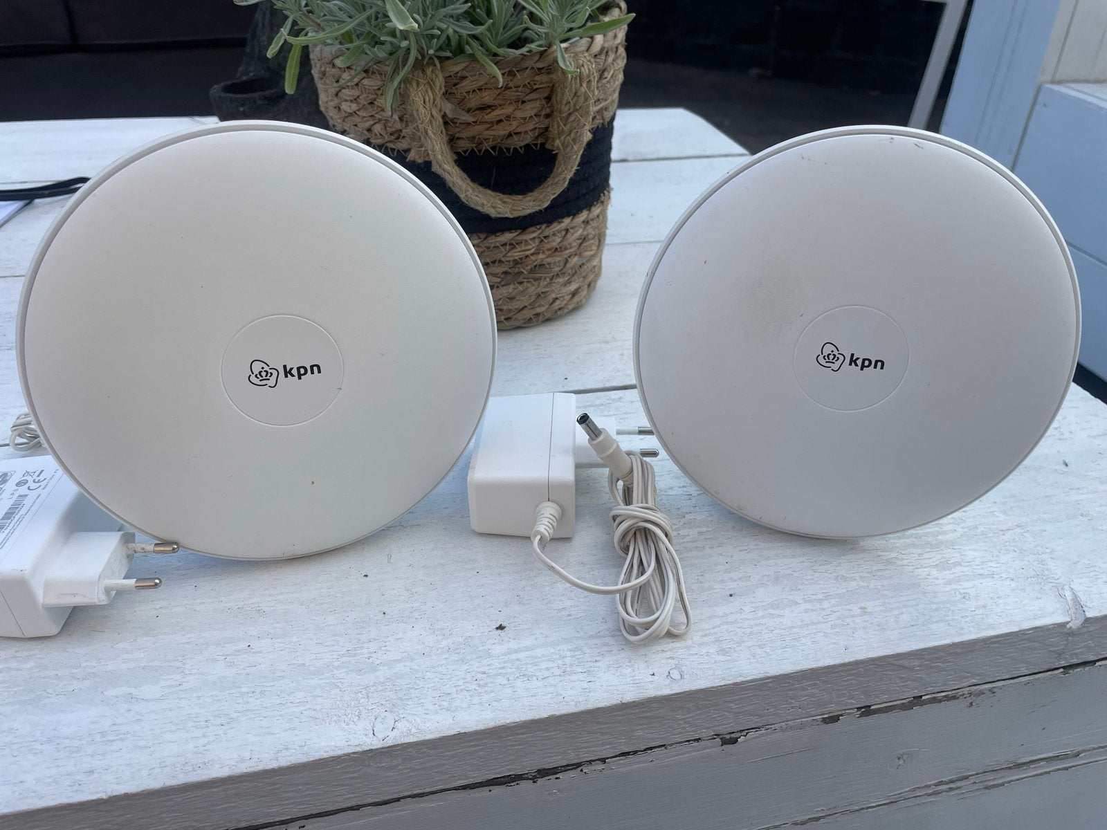 KPN SuperWifi punten (2 stuks) met adapters, Ophalen, Gebruikt, Router