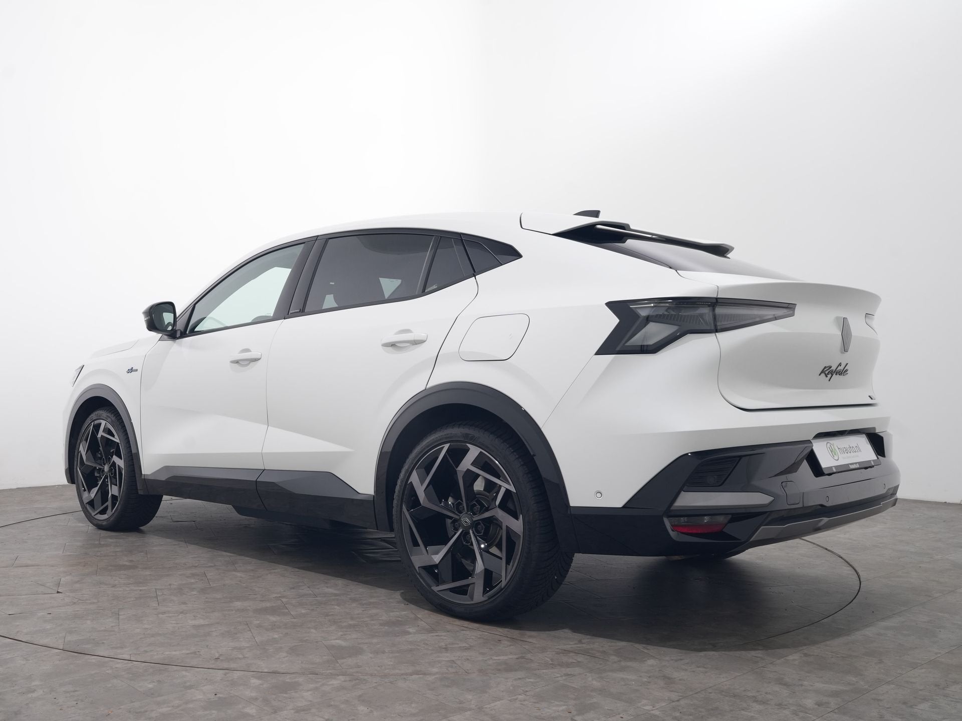 Renault Rafale E-TECH 4x4 PLUG-IN HYBRID 300PK ATELIER ALPIN, Auto's, Automaat, Stof, Gebruikt, Zwart