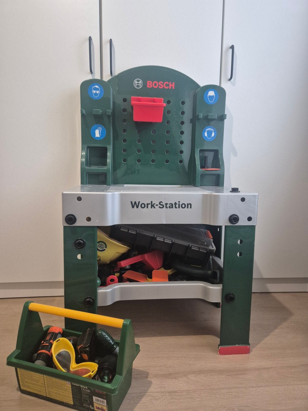 werkbank voor kinderen, Ophalen