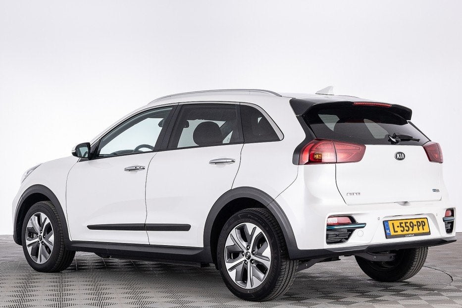 Foto 2 van Kia e-Niro DynamicPlusLine 39 kWh | PANORAMA | *98.3 % SOH |