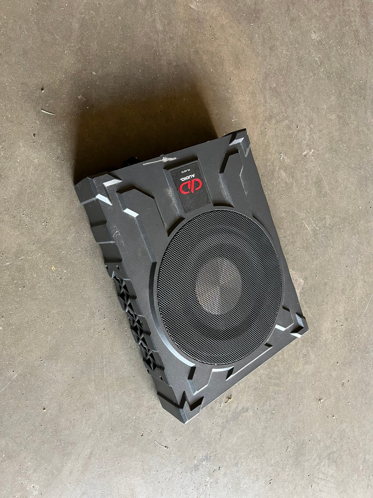 DD audio RL-AE10 underseat subwoofer, Ophalen of Verzenden, Gebruikt