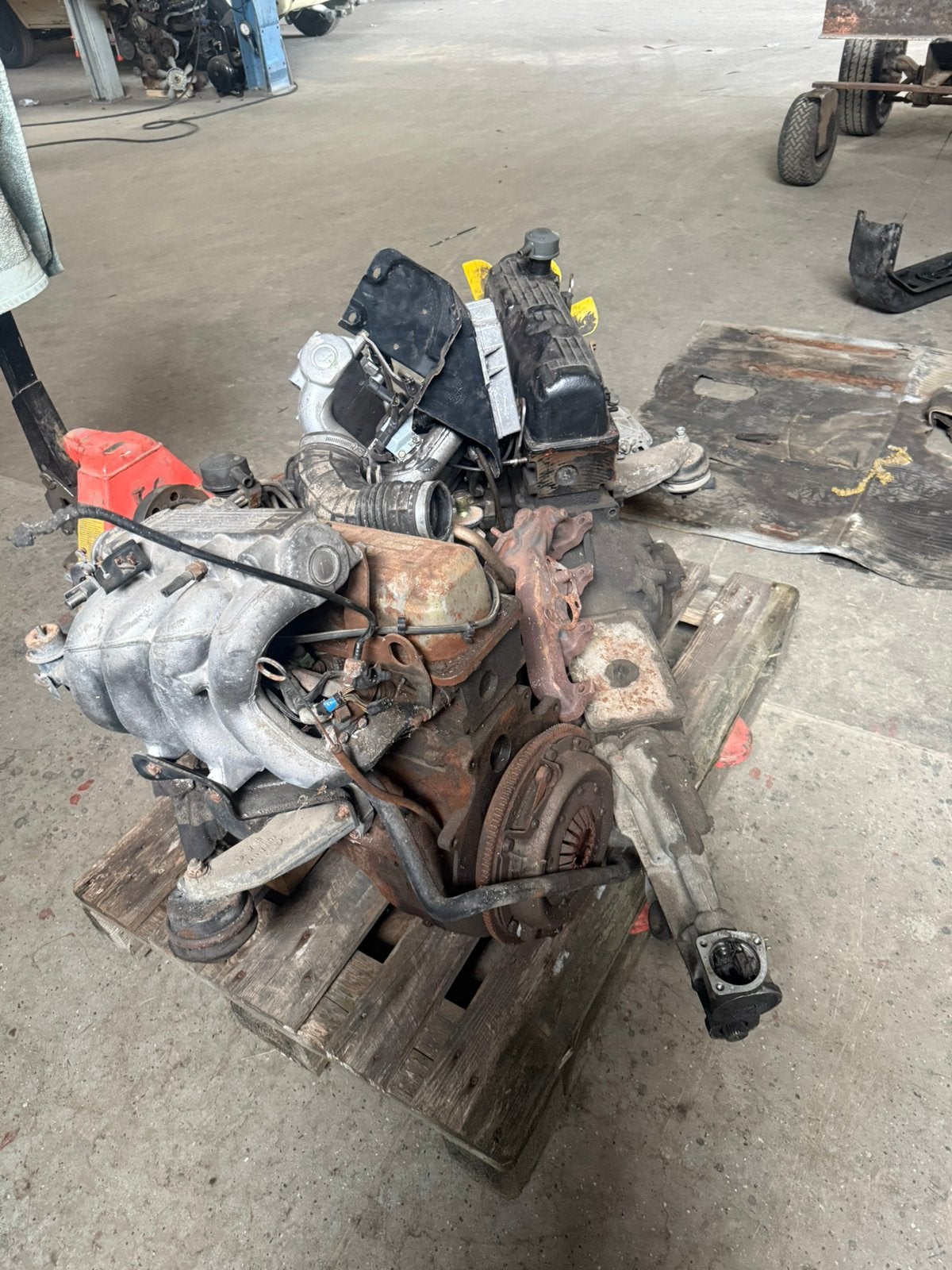 2x Ford OHC pinto 2 liter injectie motoren, Ophalen, Ford