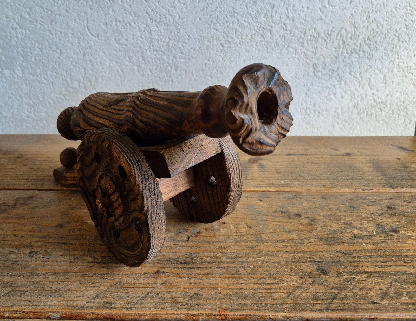 Houten kanon, Ophalen