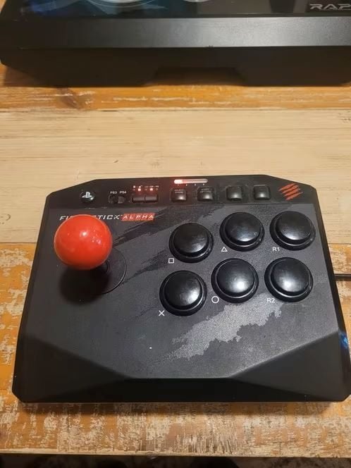 Mad Catz Fighting Arcade Stick Alpha PS3 / PS4, Ophalen of Verzenden, Zo goed als nieuw, Overige controllers, PlayStation 3