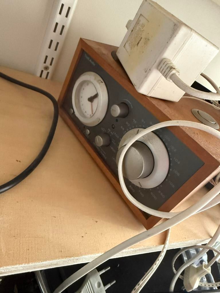 Tivoli radio, Ophalen