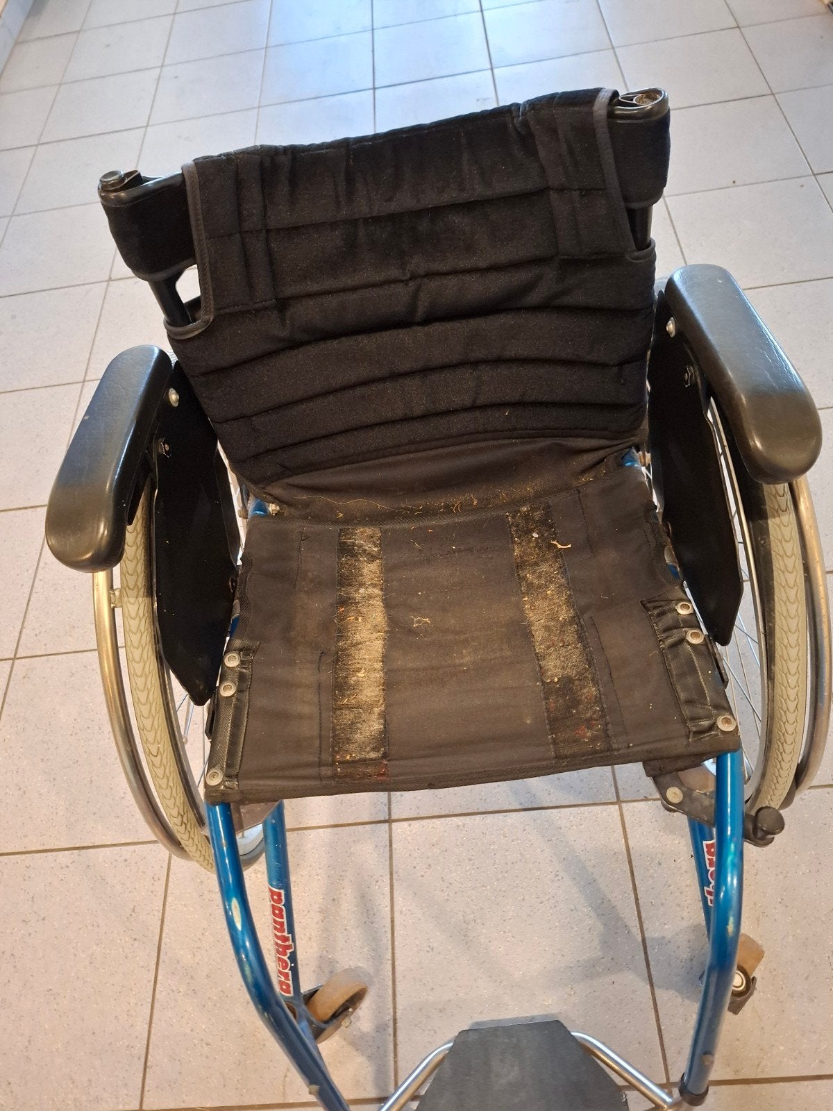 Sportrolstoel, Ophalen, Elektrische rolstoel