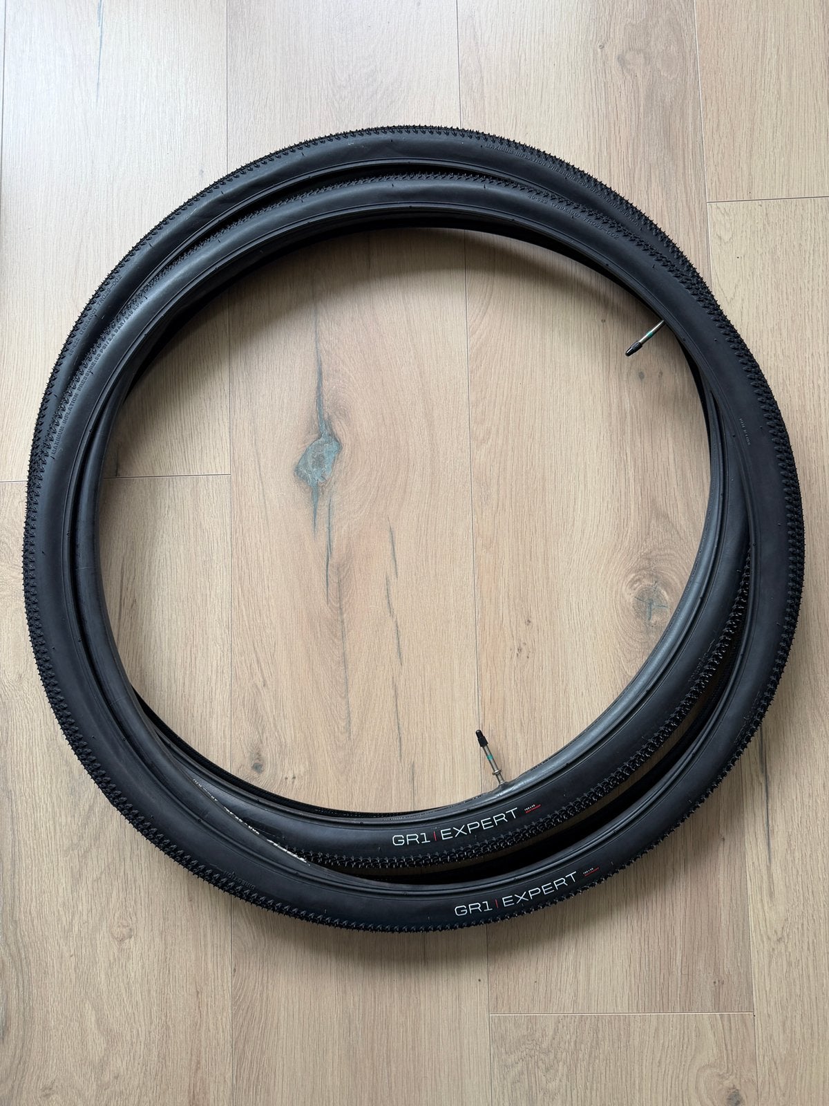 Bontrager GR1 Expert buiten- en binnenbanden 40mm, Ophalen, Band, Nieuw, Elektrische fiets