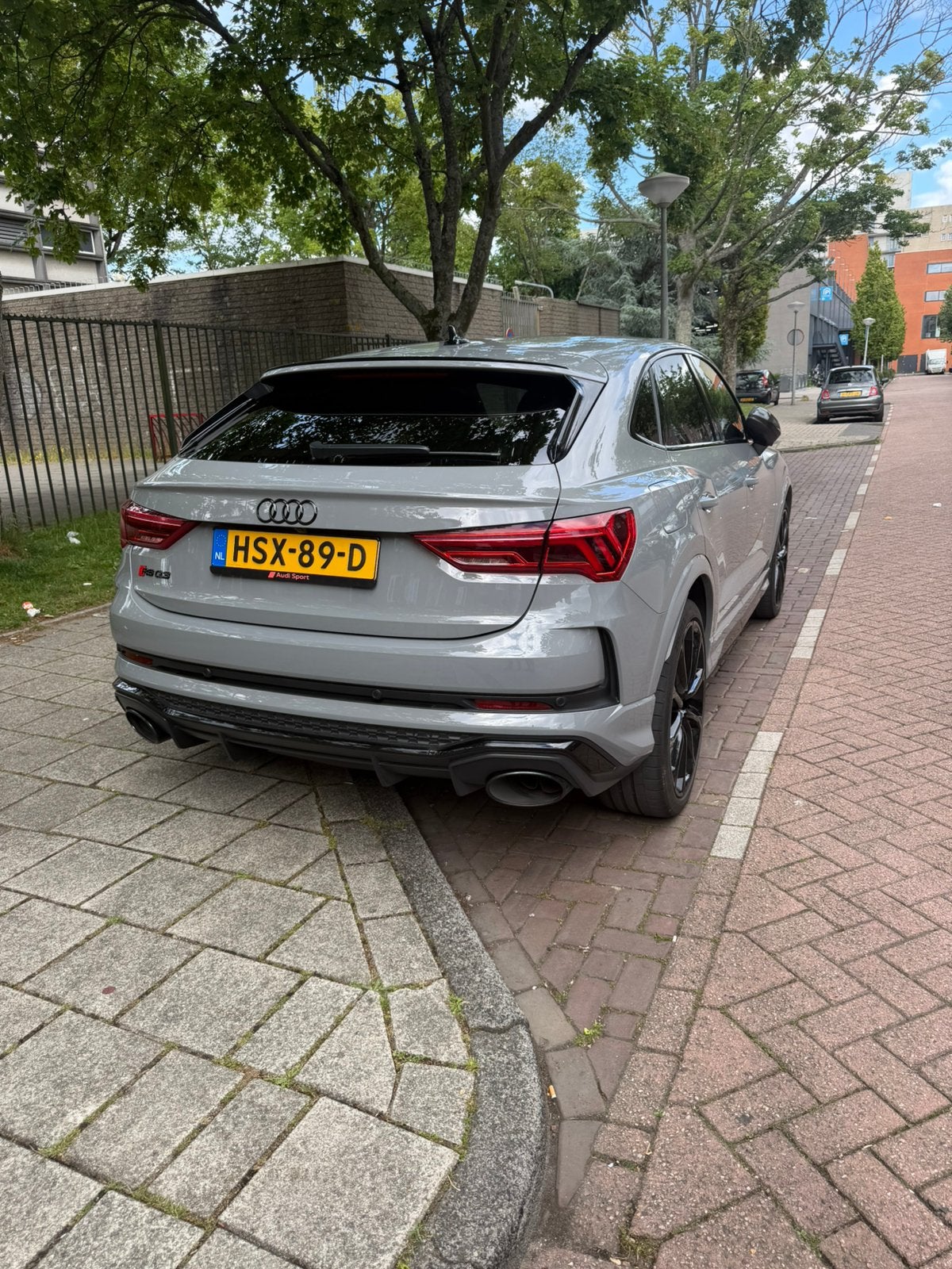 Audi Q3 RS 400pk S Tronic Quattro 2022 Nardogrijs/Panorama, Automaat, 1675 kg, Vierwielaandrijving, Particulier