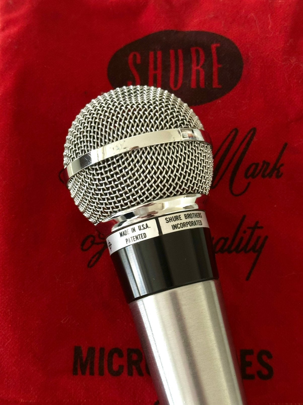 Vintage Shure Unisphere I 565D met Shure-hoesje, Ophalen of Verzenden, Zo goed als nieuw, Zangmicrofoon