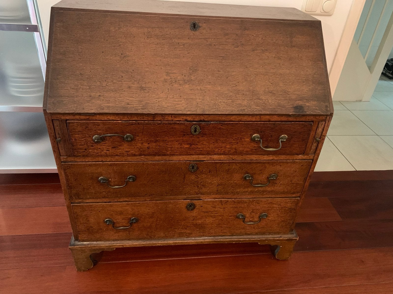 Fraaie eikenhouten secretaire met veel opbergruimte, Ophalen of Verzenden