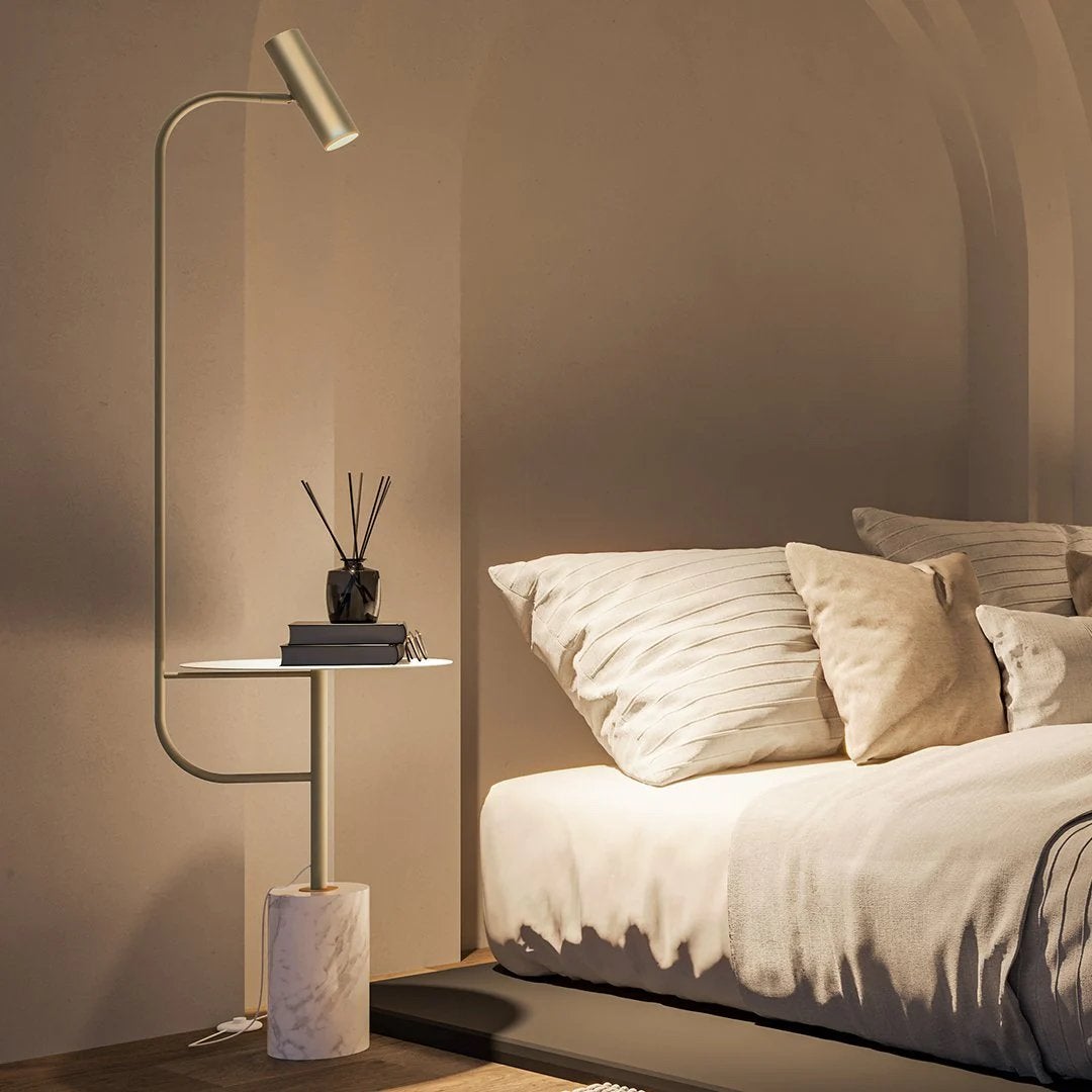 Neona Artemis Vloerlamp met Tafeltje - Duits Design, Ophalen, Hotel chic, Japandi, Modern Scandinavisch, GU10, Zo goed als nieuw