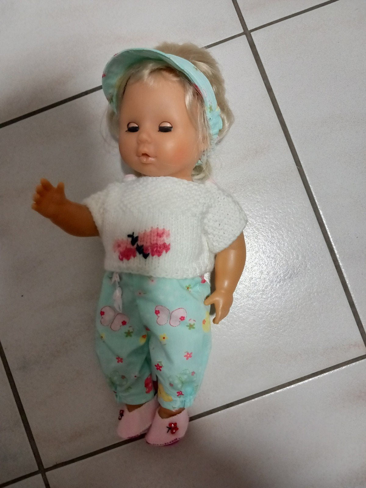 Zelfgemaakte poppenkleertjes voor pop 36 cm 4 delig., Kinderen en Baby's, Speelgoed | Poppen, Ophalen of Verzenden, Nieuw, Babypop