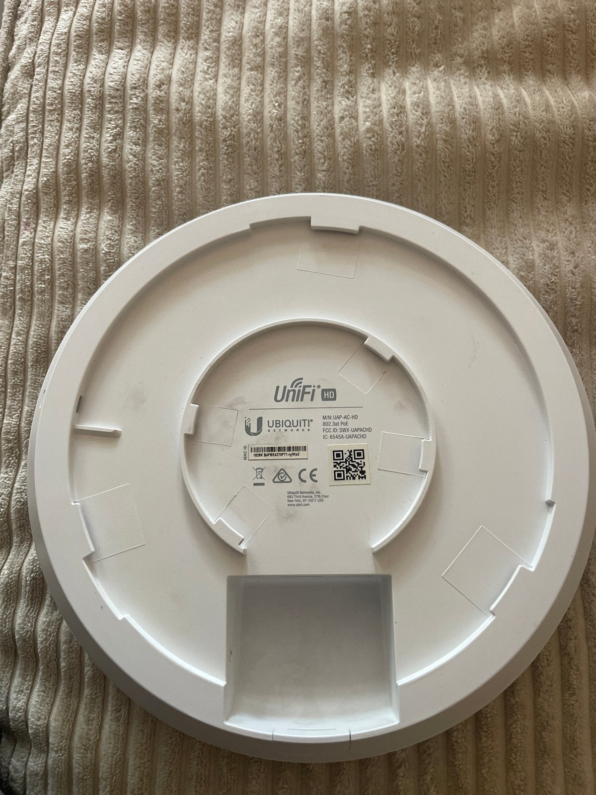 Ubiquiti UniFi UAP-AC-HD Access Point, Ophalen, Zo goed als nieuw, Router